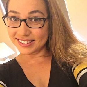 Meet your Posher, Stephanie